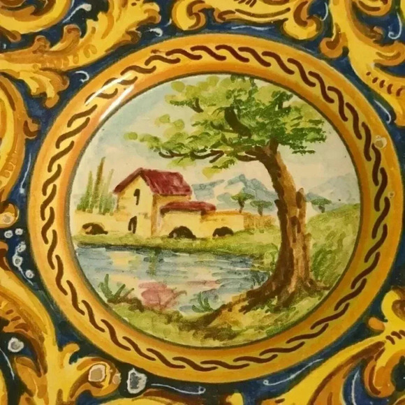 Vintage Hand-painted Wall Plate from  Italy - Picture 4 of 5